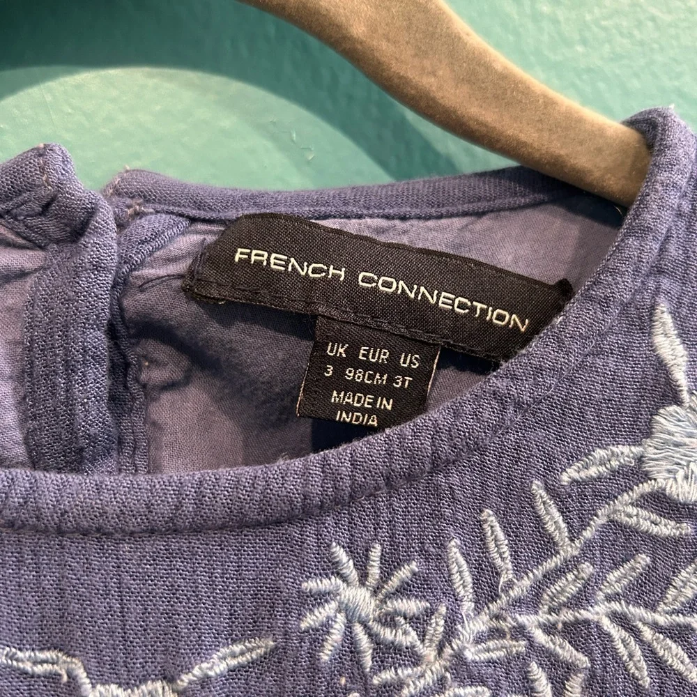 French Connection Dress with Floral Embroidery Airy Spring Cottagecore - Picture 2 of 5